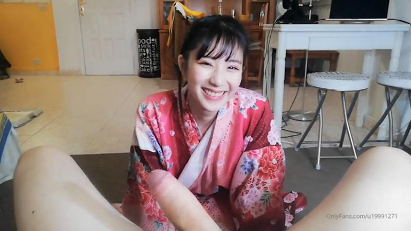 Vụ nổ bom Kimono Mẹ nhỏ