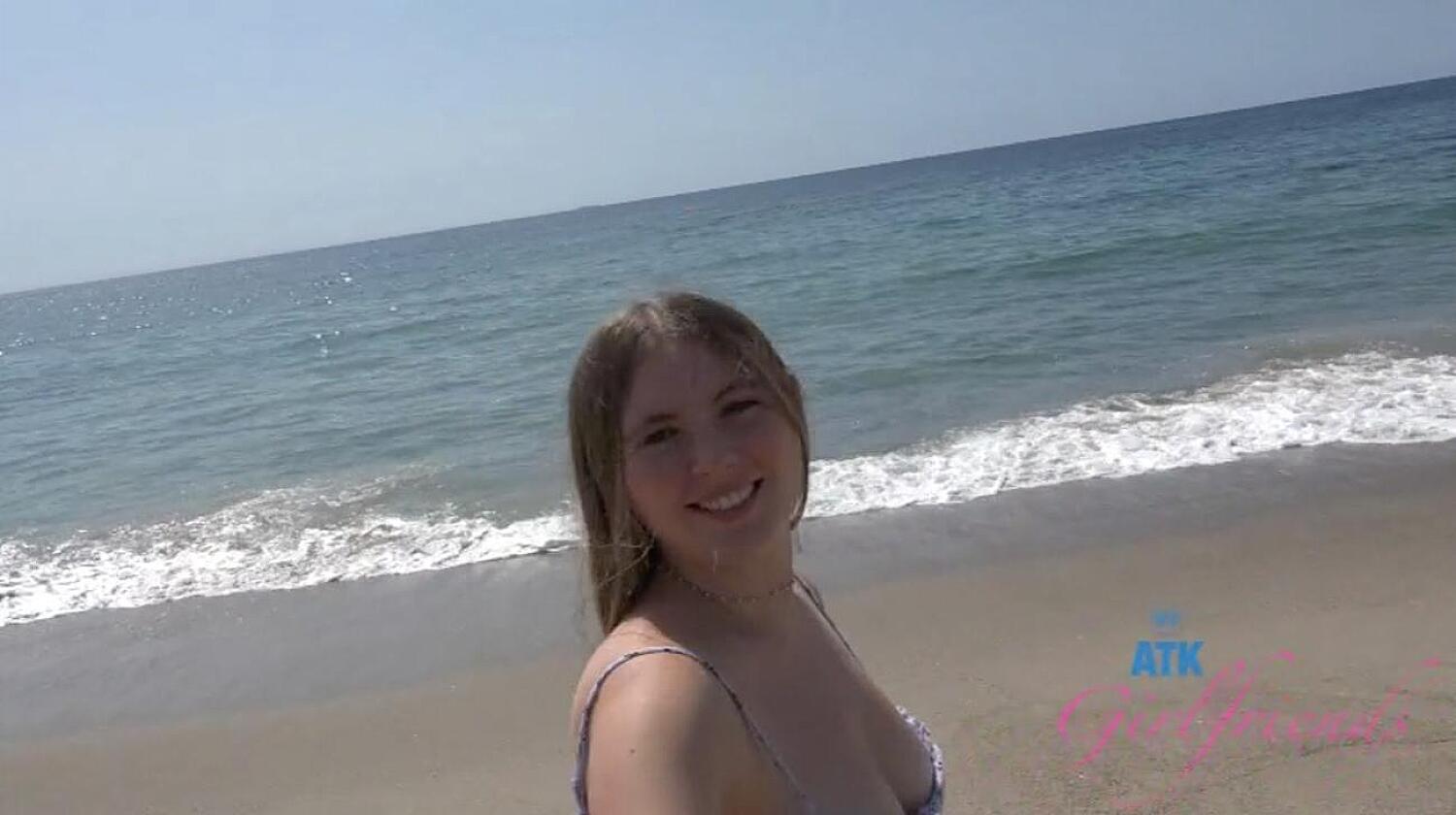 Zoey Zimmer Malibu Phần 1
