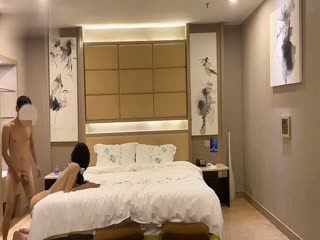 Tanhua Laoniu] Quan hệ khách sạn với gái bán thời gian làm việc tại quán bar, cô gái môi đỏ quá dâm đãng đến nỗi nuốt tinh dịch không ngừng bằng thân hoa chặt, phiên bản gốc HD 1080P không có nước